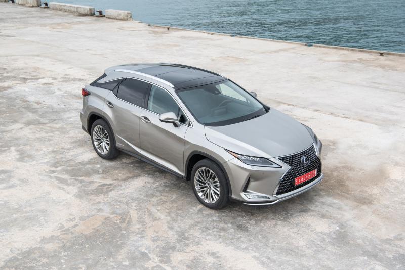  Lexus’un Lüks SUV’u RX  Satışa Sunuldu