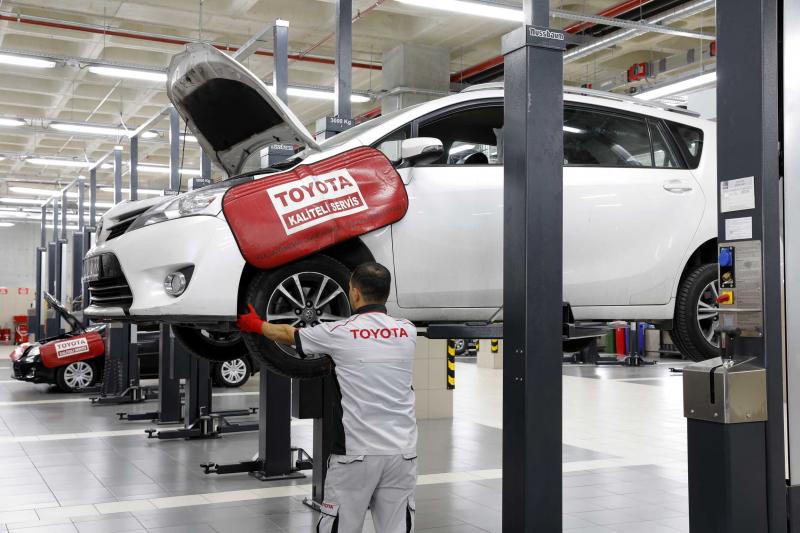  TOYOTA SERVİSLERİNE GELİN KIŞA BAKIMLI GÜVENLE GİRİN