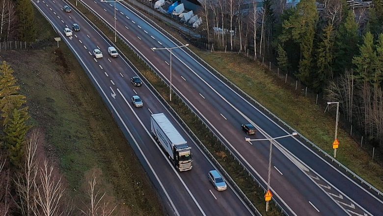  Scania, sürücüsüz taşımacılık testleri için gereken onayı aldı